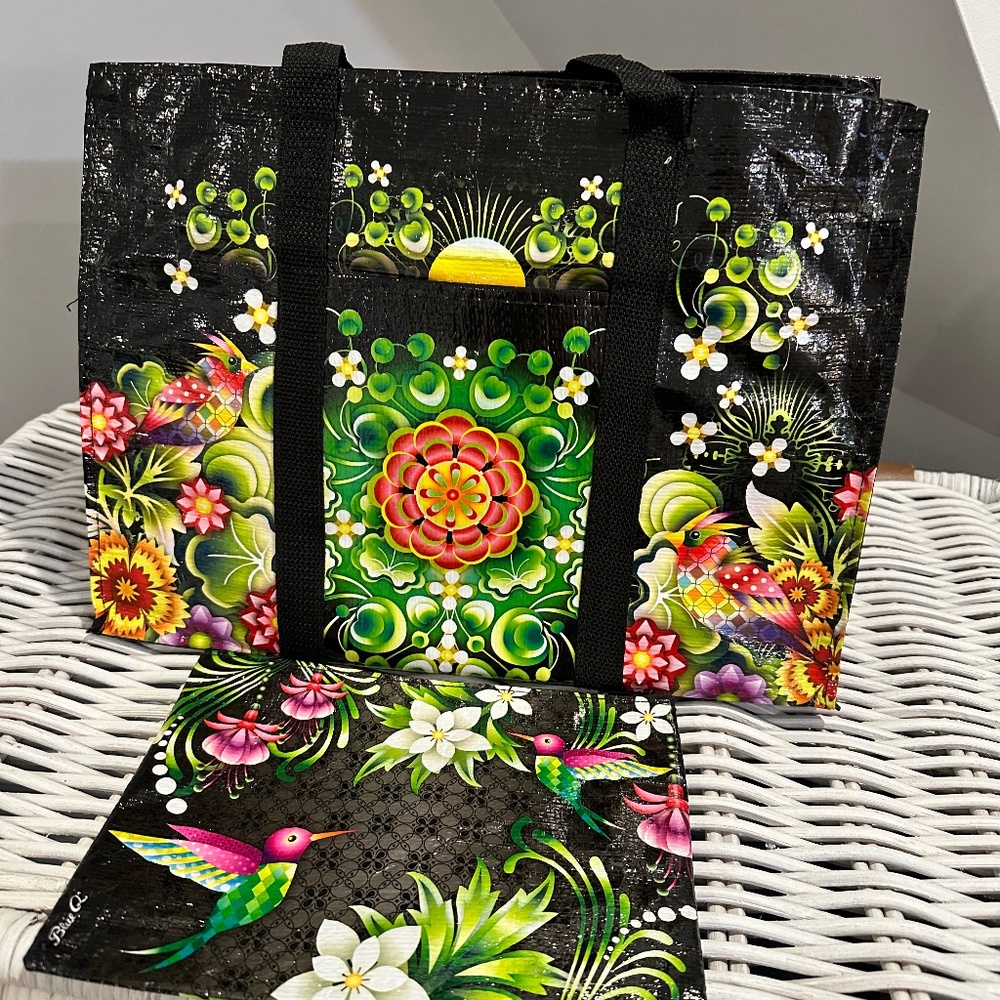 Blue Q Recycled Materials bag and makeup pouch NWOT